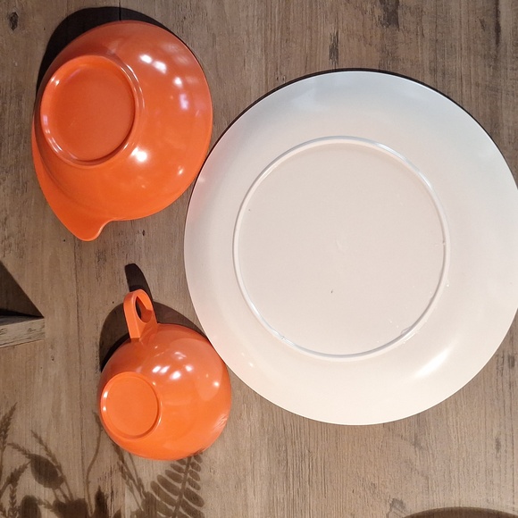 Melamine vintage inspired dishes - Picture 3 of 5